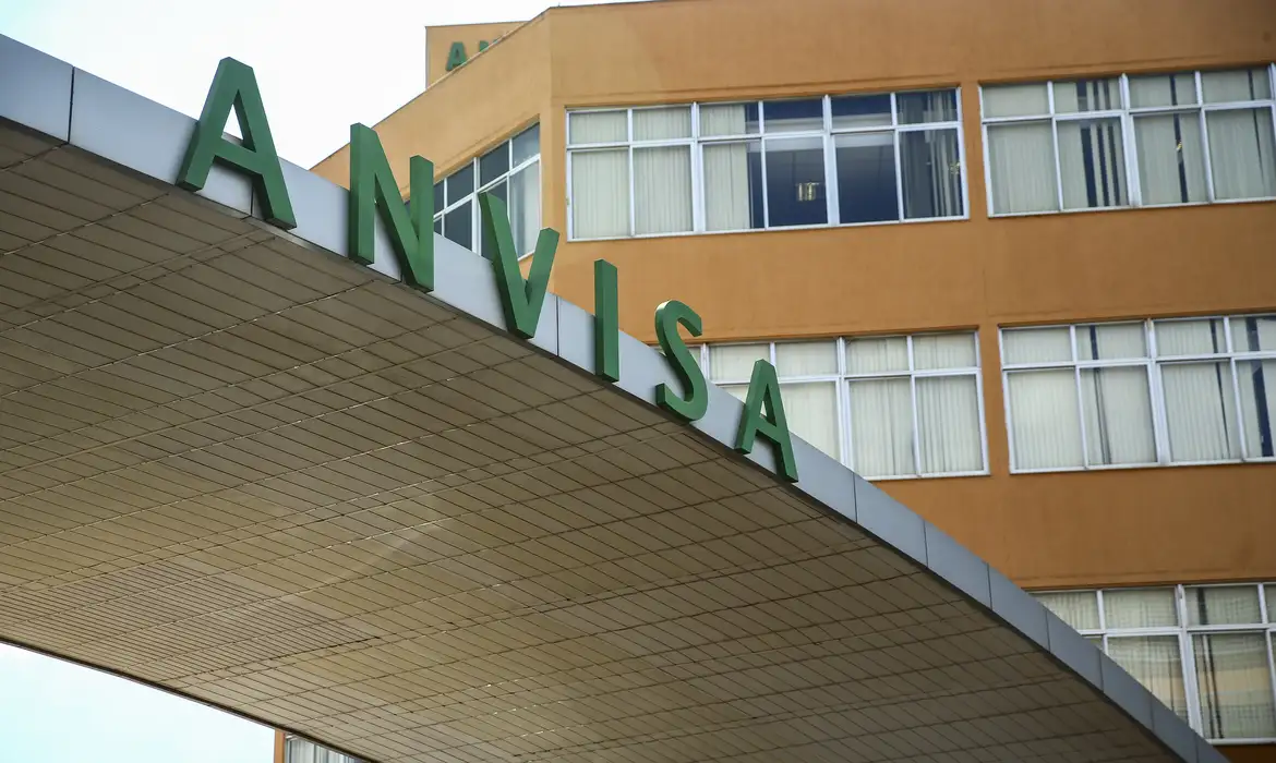 Anvisa suspende propagandas enganosas de suplementos alimentares