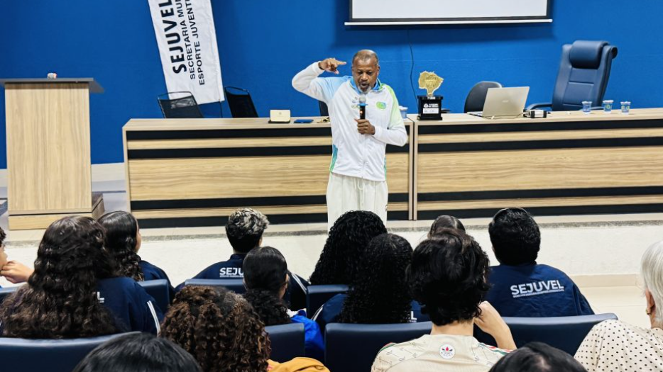 Palestra com José Carlos de Oliveira impulsiona atletas de Três Lagoas