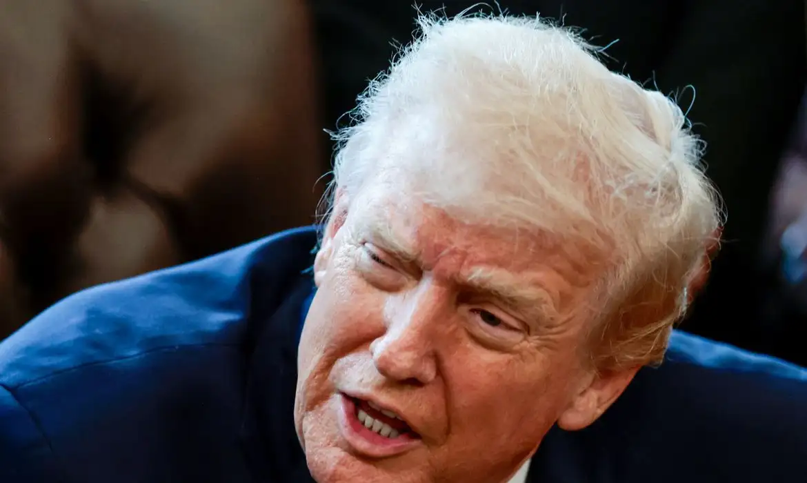 Trump anuncia acordo de dez dias para cessar-fogo entre Israel e Líbano