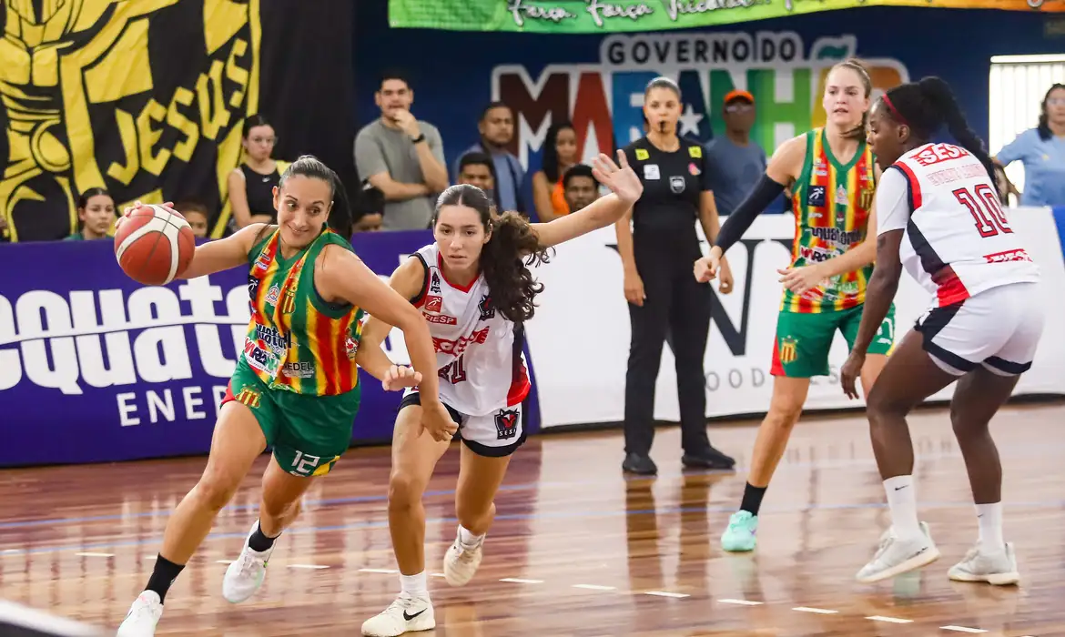 Sampaio supera Sesi Araraquara em confronto entre finalistas recentes da LBF