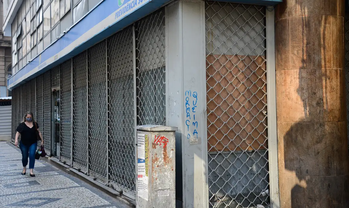 Mutirão de perícias médicas realiza 13 mil atendimentos em 12 estados no final de semana