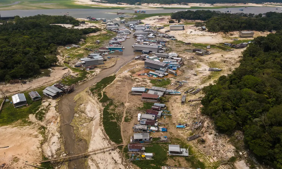 Seca crescente em várias regiões do mundo impulsiona debates na COP17