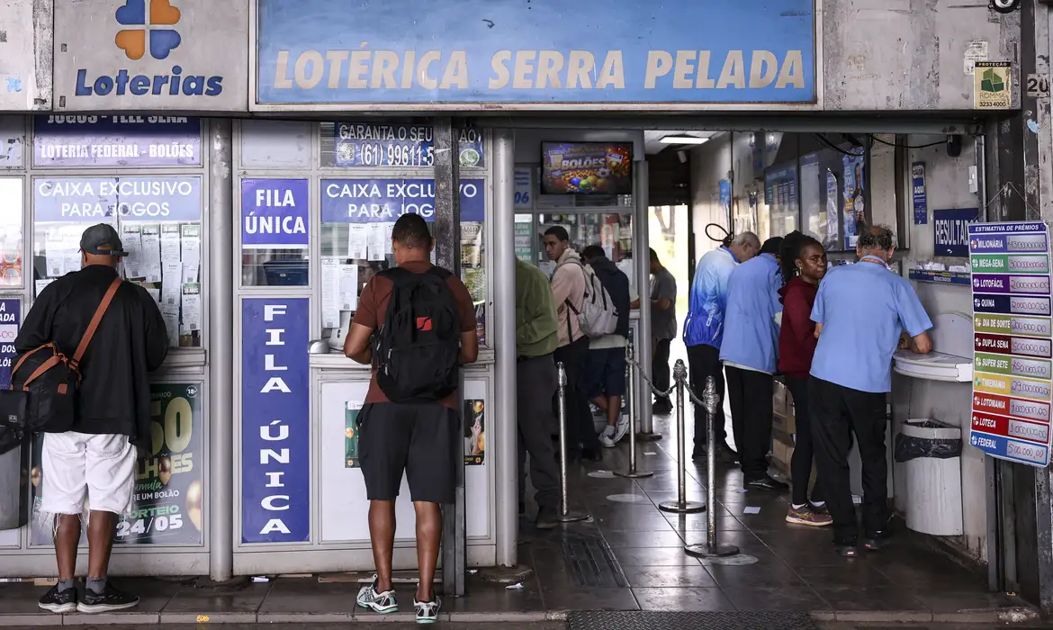Mega-Sena sorteia R$ 28 milhões no concurso deste domingo