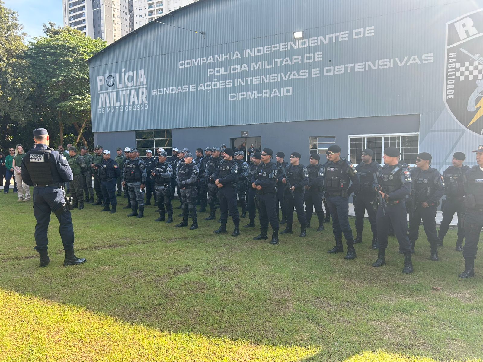 PM intensifica combate a rachas de motos em Cuiabá e região