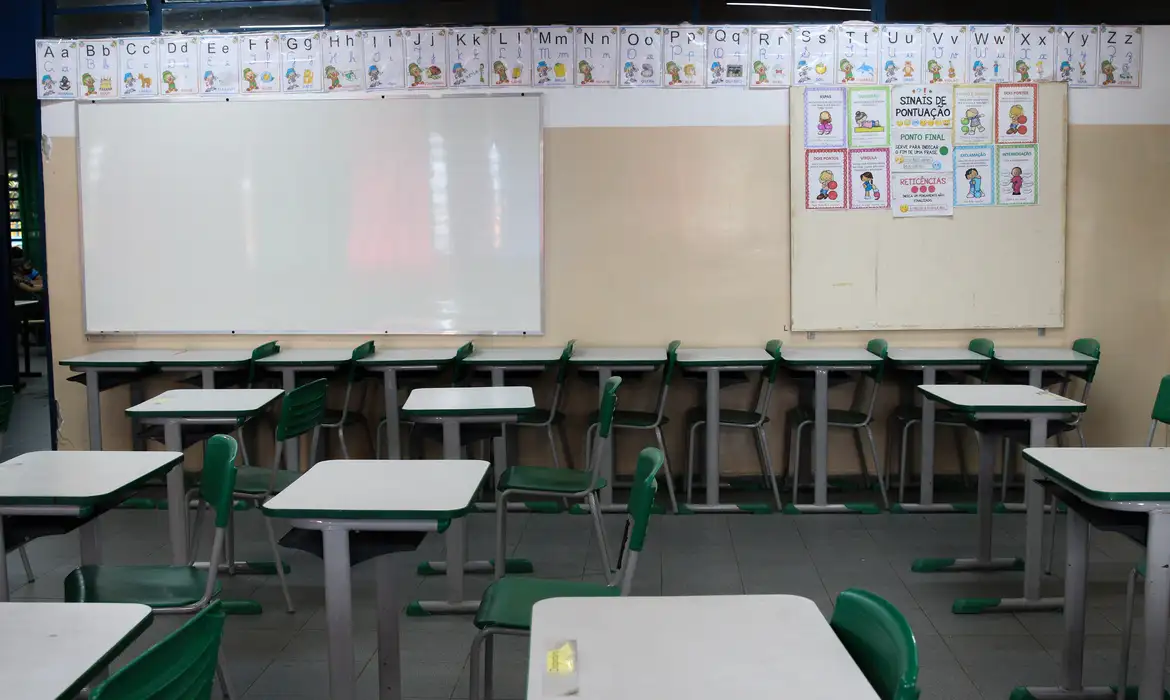 Prazo final para envio de dados sobre equidade racial nas escolas vai até quarta-feira