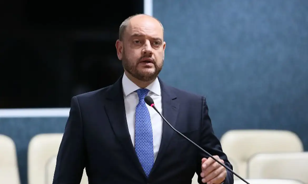Ricardo Couto nomeia novos chefes para Fazenda, Planejamento e PGE no Rio