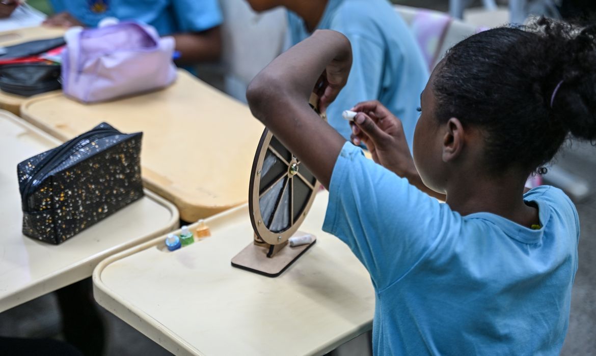 Projeto incentiva estudantes de Petrópolis a liderar ações sociais