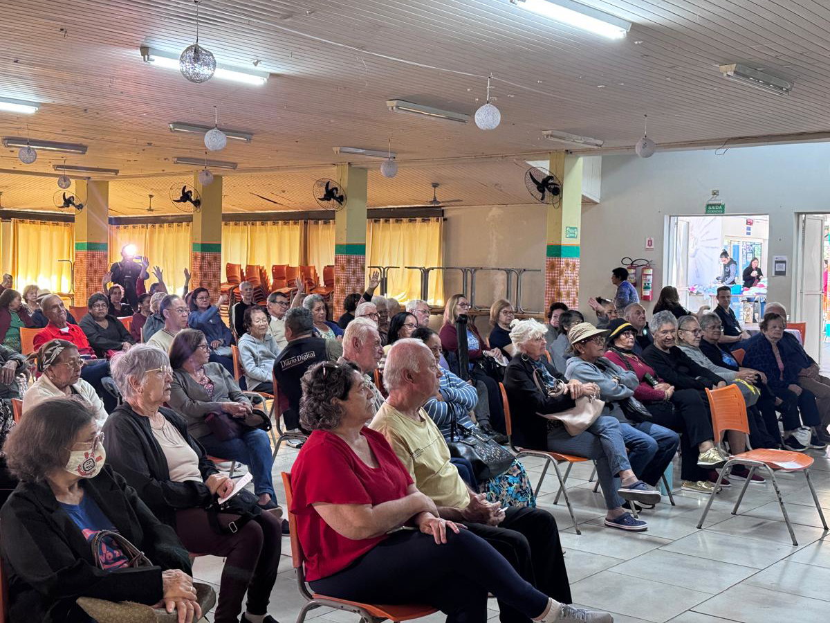 Procon promove palestra para proteger idosos contra golpes em Campo Grande