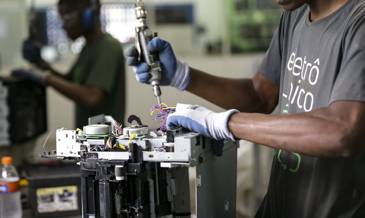 CMN fortalece produção nacional em créditos para inovação