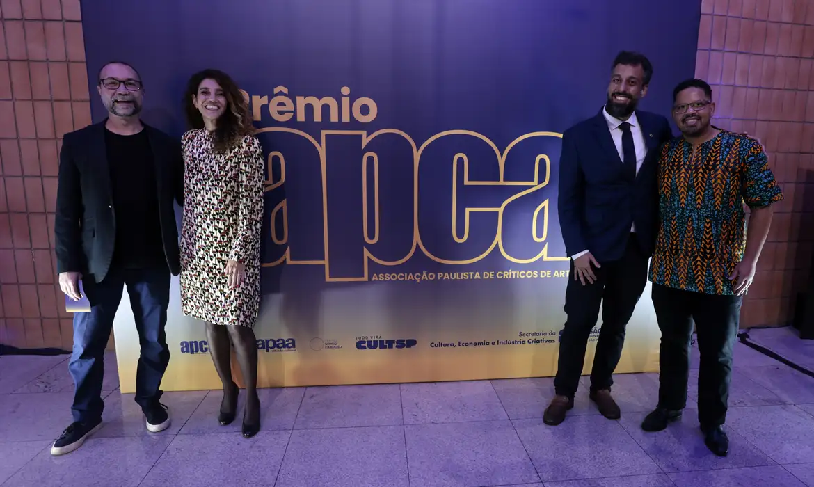 O Tarde Nacional SP da Rádio Nacional é premiado com o APCA 2025