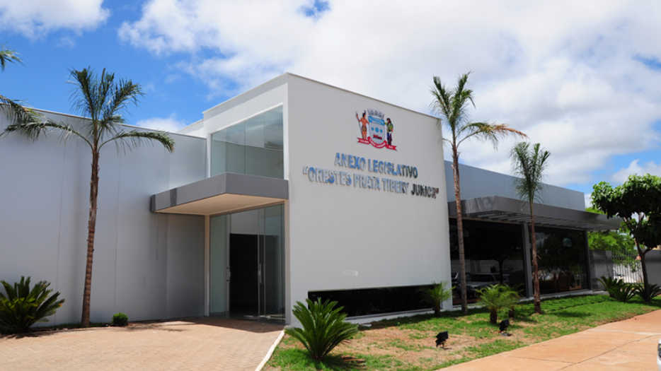 Câmara de Três Lagoas paga quase R$ 2 milhões por mais seis meses de propaganda