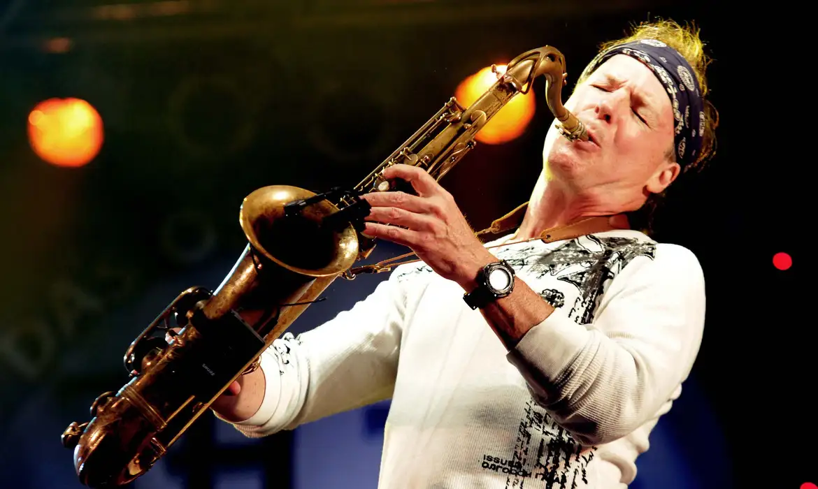 Rádio MEC exibe programa especial em homenagem ao Dia Internacional do Jazz