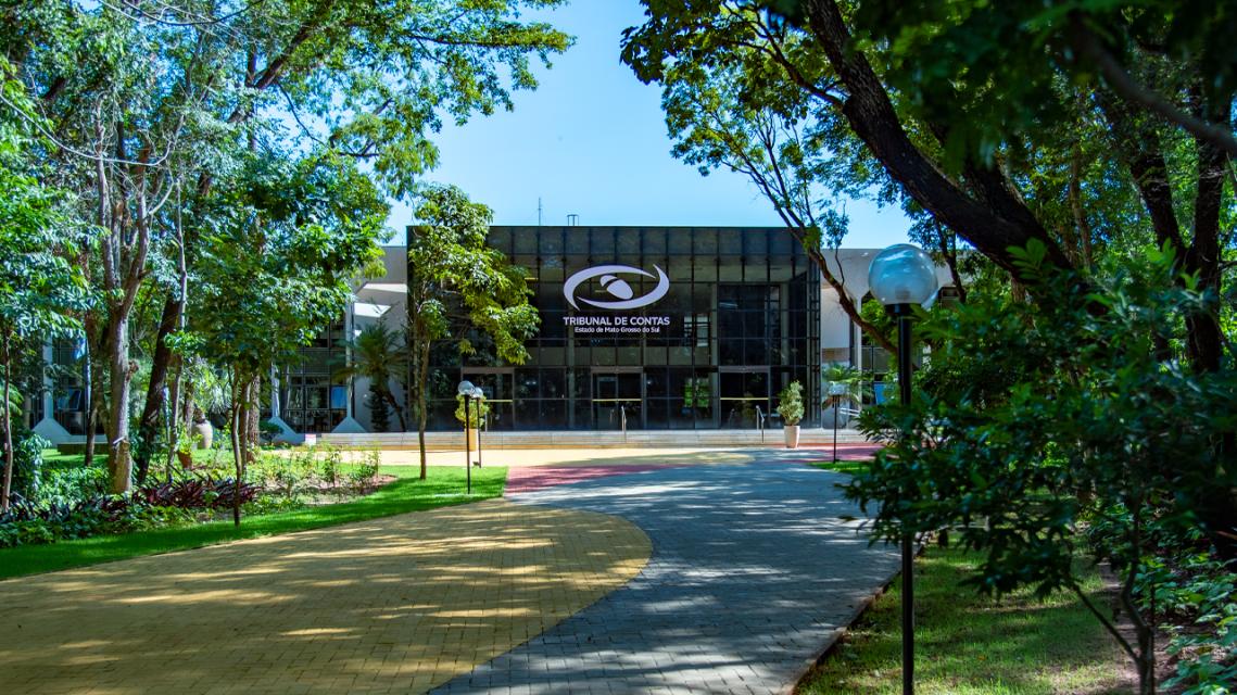 TCE determina suspensão de contratação em Jateí por impugnação irregular