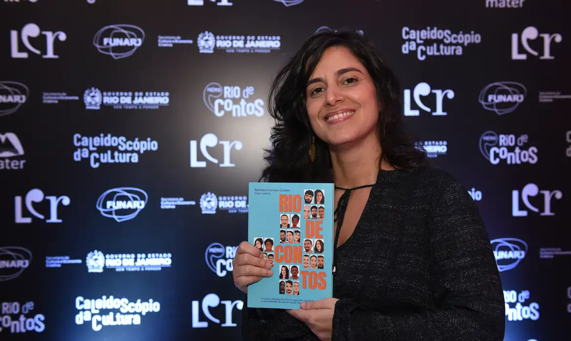 Inscrições abertas para seleção de novos autores no Prêmio Rio de Contos
