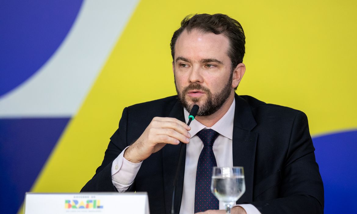 Ampla adesão estadual à proposta de subsídio para diesel importado
