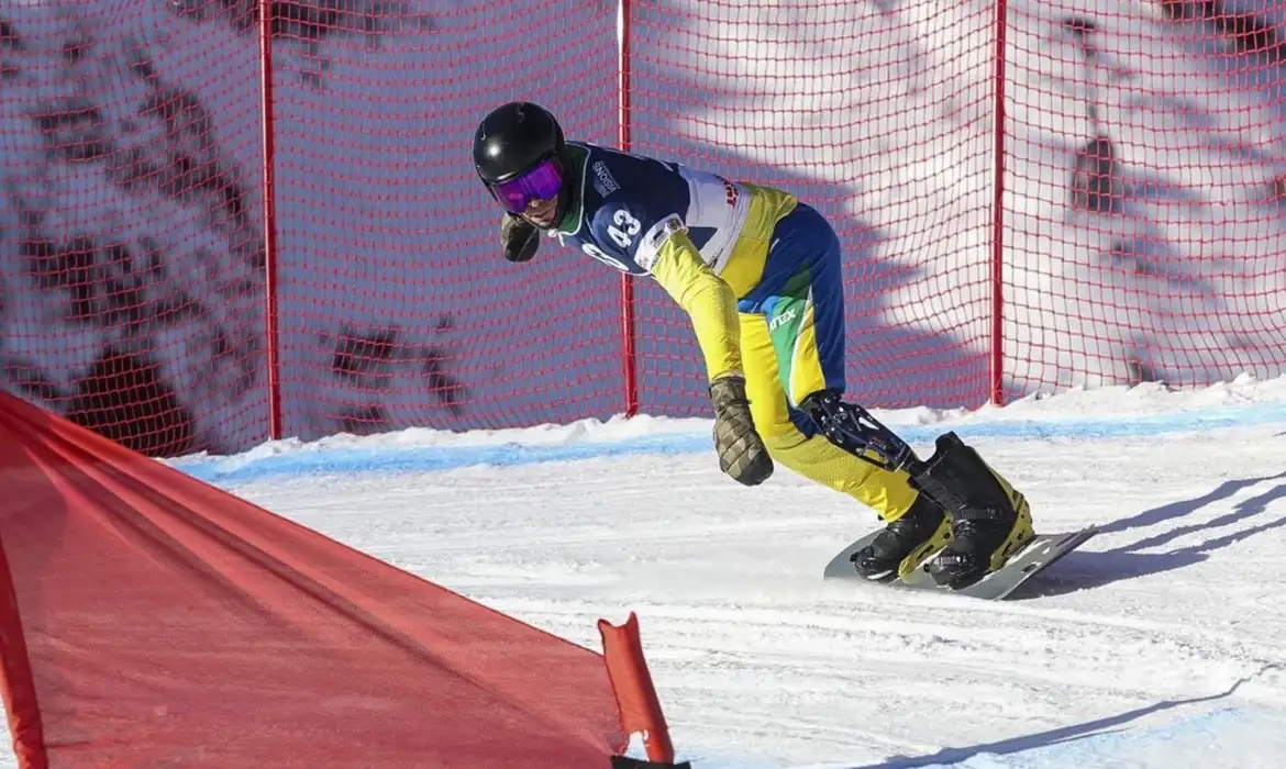 André Barbieri, do snowboard, mostra recuperação positiva após queda