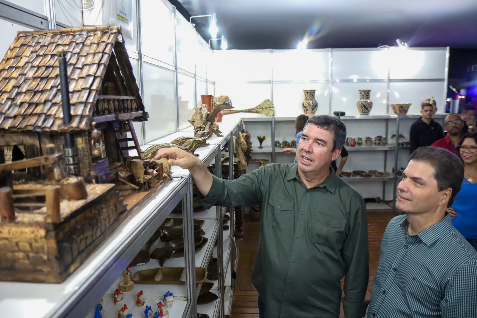 Artesanato do Mato Grosso do Sul é destaque na Festa da Linguiça