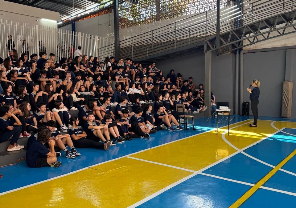 Atividades educativas da Polícia Civil abordam bullying e cyberbullying