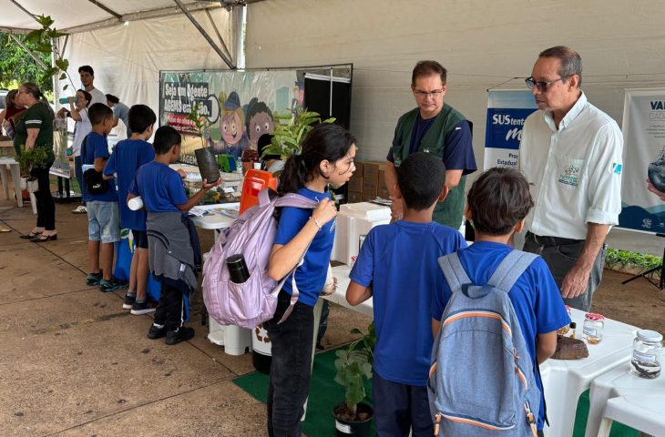 Drive Thru da Sustentabilidade reúne SES e promove educação ambiental