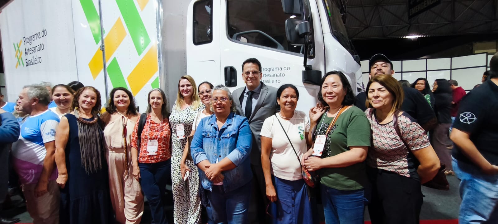 Fundação de Cultura recebe nova frota e equipamentos para o artesanato