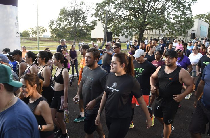 Governo de MS inicia Corrida dos Poderes e campanha Seu Abraço Aquece