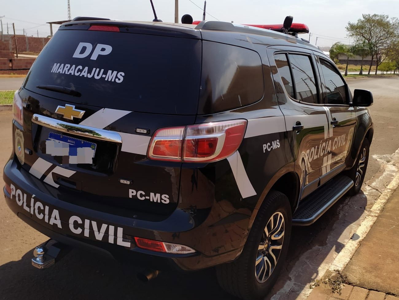 Homem ameaça ex-mulher com facão em Maracaju