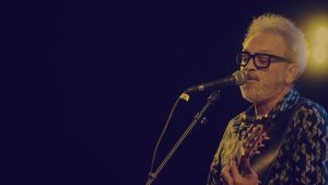 Jerry Espíndola celebra 40 anos de carreira com intercâmbio musical no Paraguai