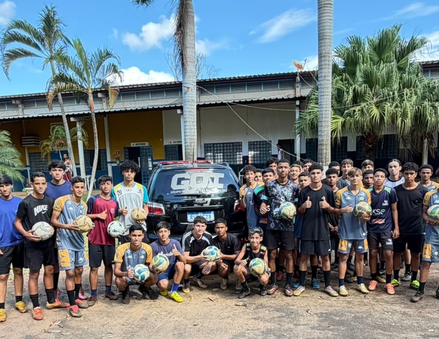 Materiais esportivos de projeto social são recuperados pela polícia