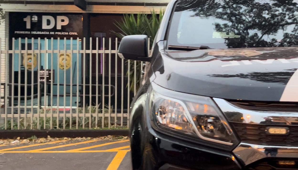 Motorista derruba retrovisor e foge em rua de Dourados