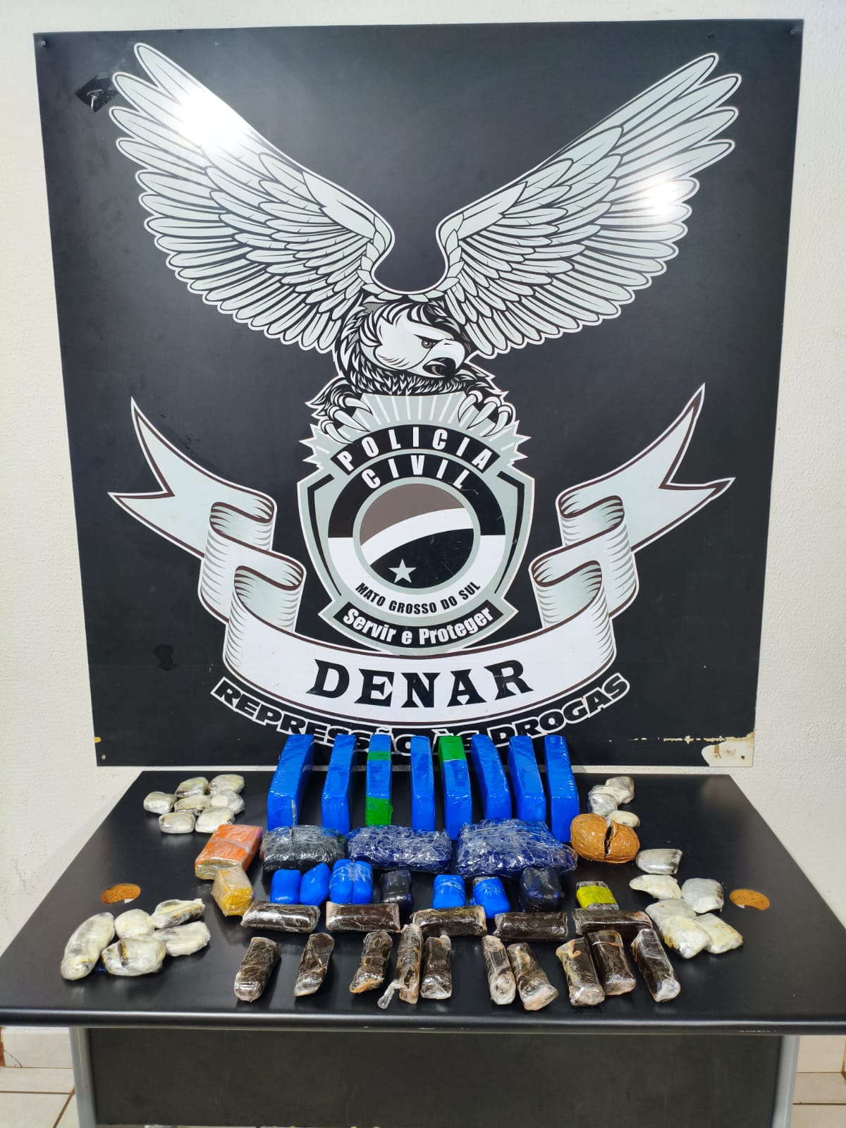 Polícia Civil confisca maconha e seus derivados em operações nos Correios