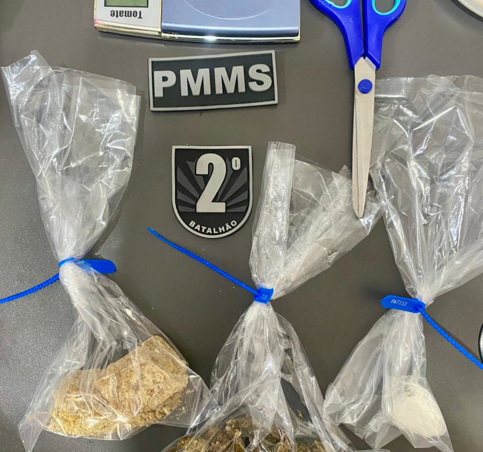 Polícia Militar apreende drogas em Três Lagoas
