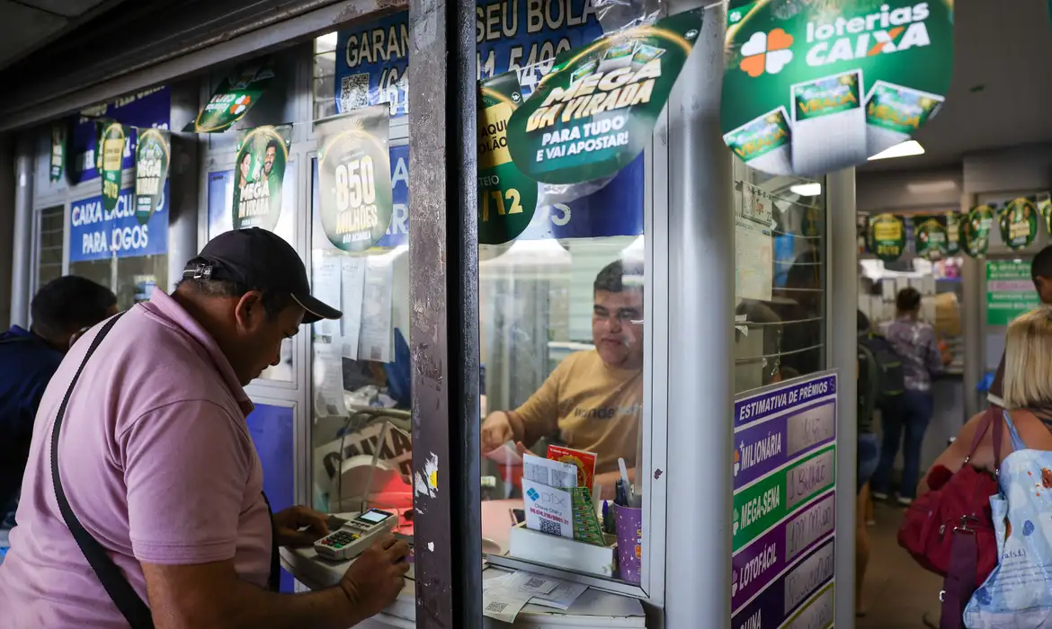 Premiação da Mega-Sena sobe para 17 milhões de reais após acúmulo