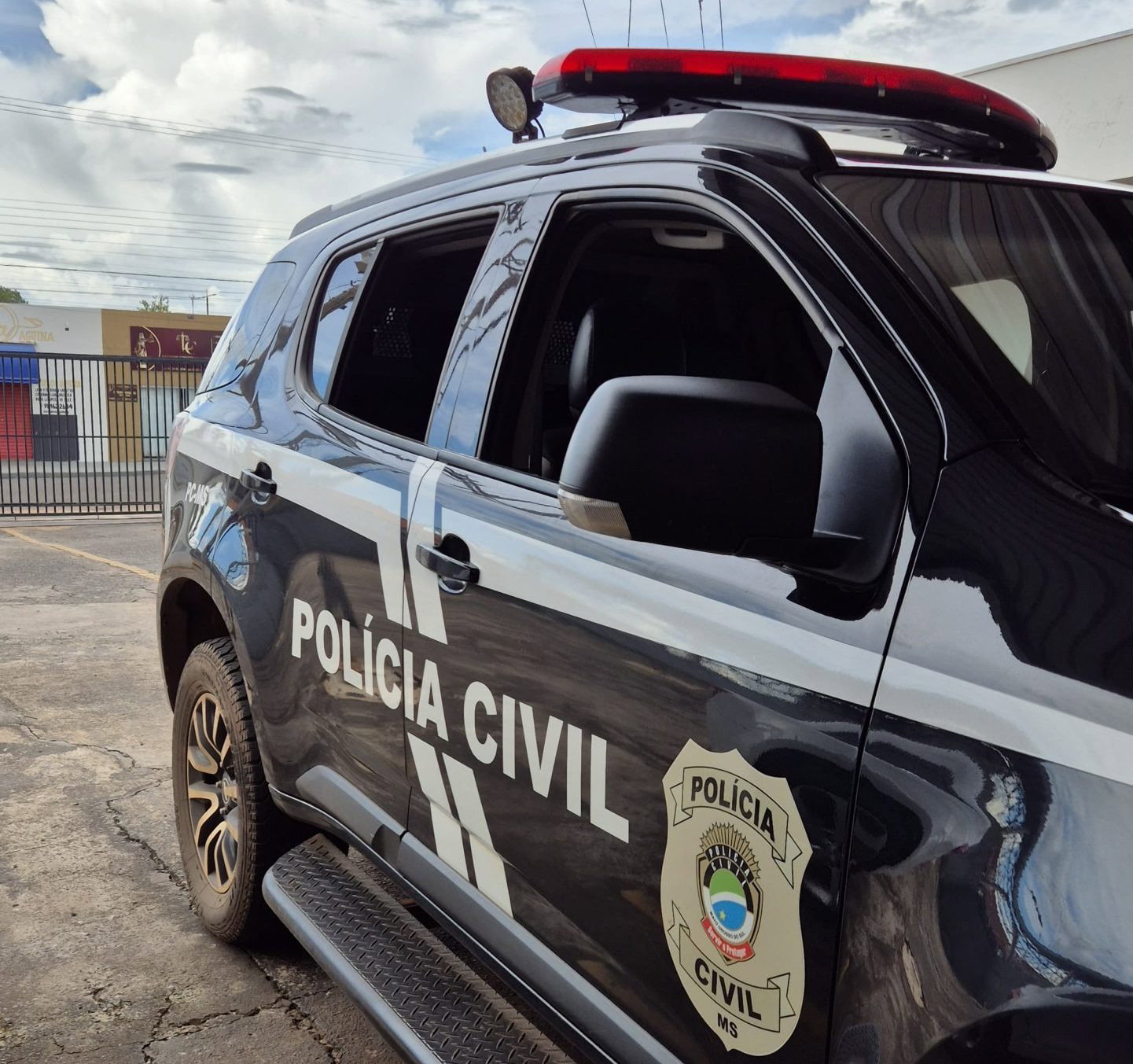 Prisão em Paranaíba: Mulher é Detida em Investigação de Lavagem de Dinheiro