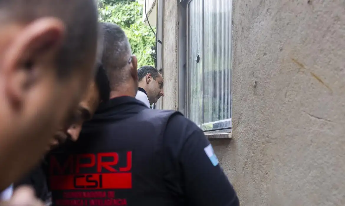 Residência de vítima em operação do Bope passa por perícia